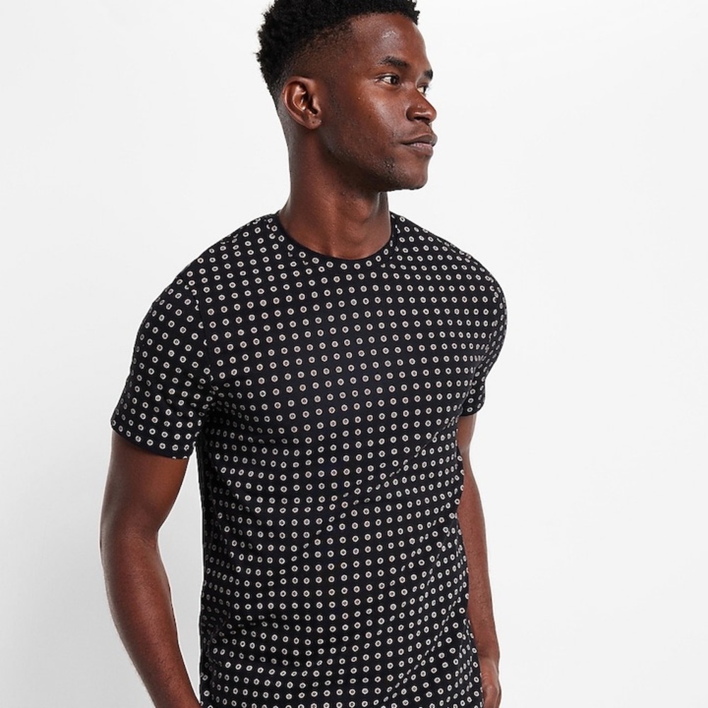 NWT Men's Express T-Shirt Geo Print Moisture-Wicking Performance Size L Large